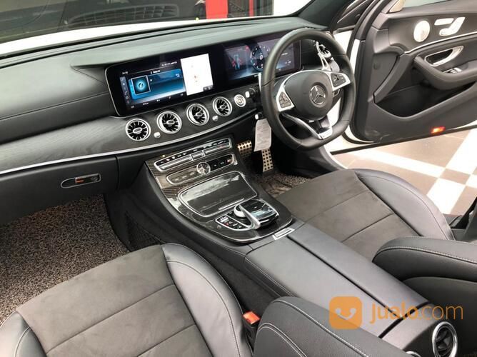 Cash, Mercy E300 / E43 2018 AMG Km 15rb