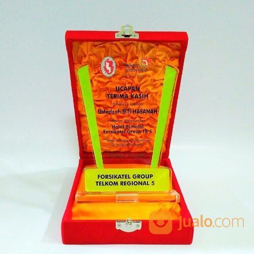 Vandel Akrilik Kenang - Kenangan KKN,PKL Dan Kunjungan Industri