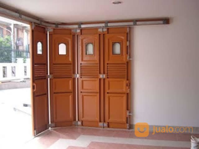 Ahli Service Pintu Henderson Berpengalaman