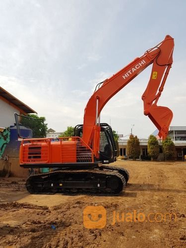 Excavator Hitachi Zaxis 210 Tahun 2015