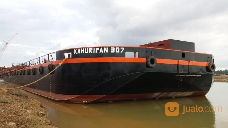 Jasa Angkutan Sewa Kapal CPO, Kapal Tongkang Minyak
