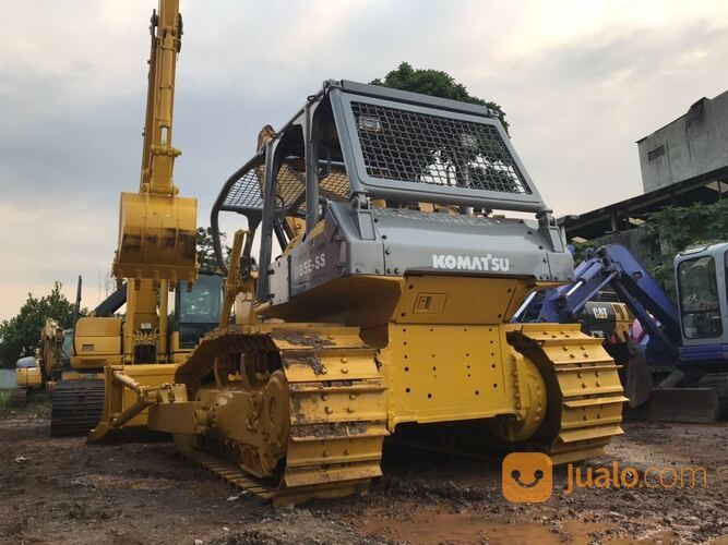 Alat Berat Dozer Komatsu D85 ESS 2013 Tangerang