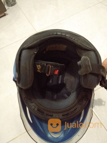 Helm Merek Ink Ukuran L Kondisi Bekas