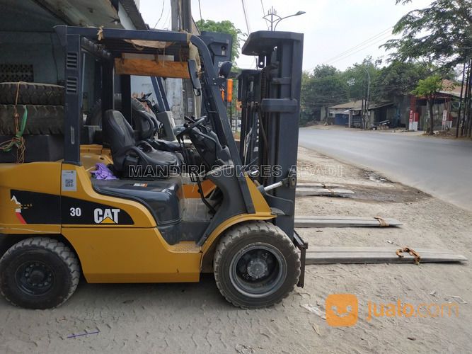 RENTAL FORKLIFT / SEWA FORKLIFT BANTARGEBANG