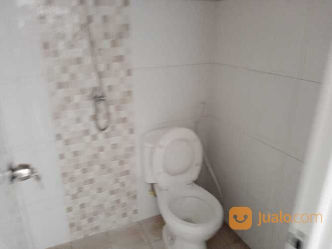 Rumah Exclusife Poros Jalan Pakisaji Malang Cluster Maharani Karang Duren