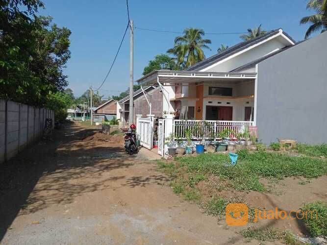 Rumah Exclusife Poros Jalan Pakisaji Malang Cluster Maharani Karang Duren