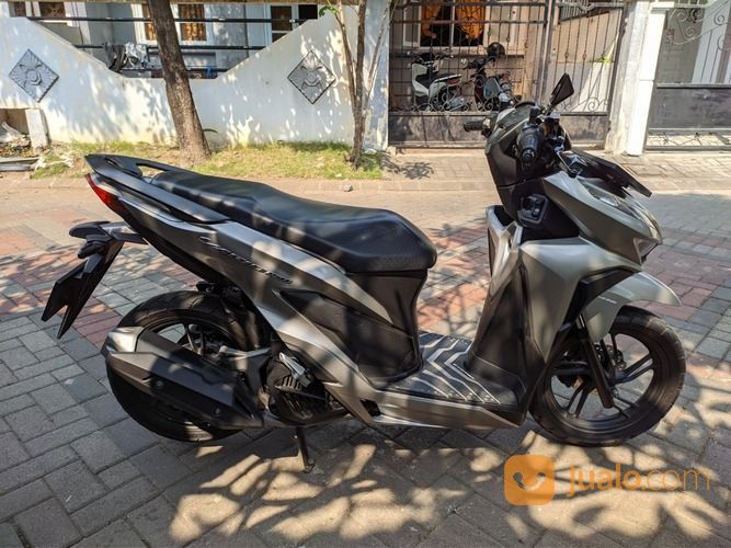 Honda Vario 150cc 2018 Matte Silver