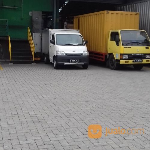 Sewa Grand Max Small Box Dan Blindvan