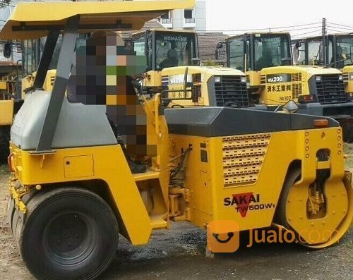 Tandem Roller Kombinasi Sakai TW500W-1