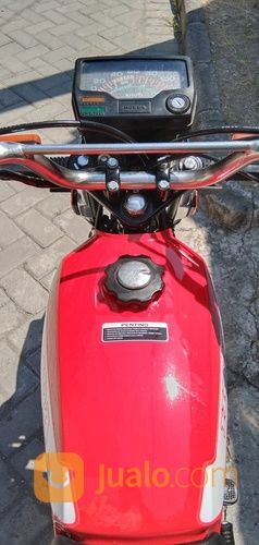 Honda Win 1984 Warna Merah
