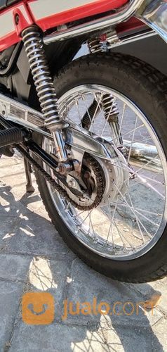 Honda Win 1984 Warna Merah