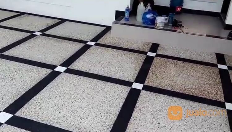 Lantai Motif Batu Coral Sikat