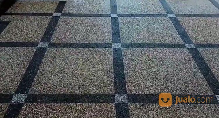 Lantai Motif Batu Coral Sikat
