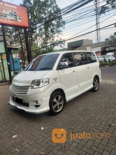Suzuki Apv Luxury Sgx Putih Thn 2012