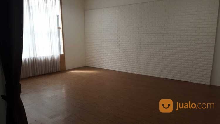 Rumah Usaha Ex Studio Foto Rungkut Mejoyo, Bentuk Tanah L