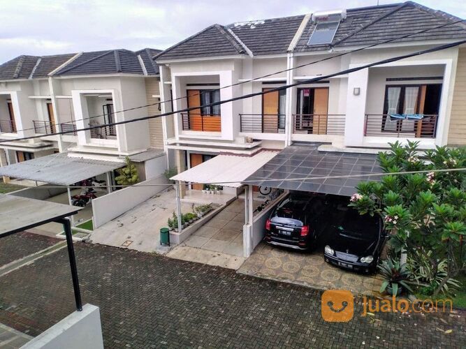 Rumah Di Kota Bandung Lingkungan Nyaman Dekat Banyak Fasilitas Umum