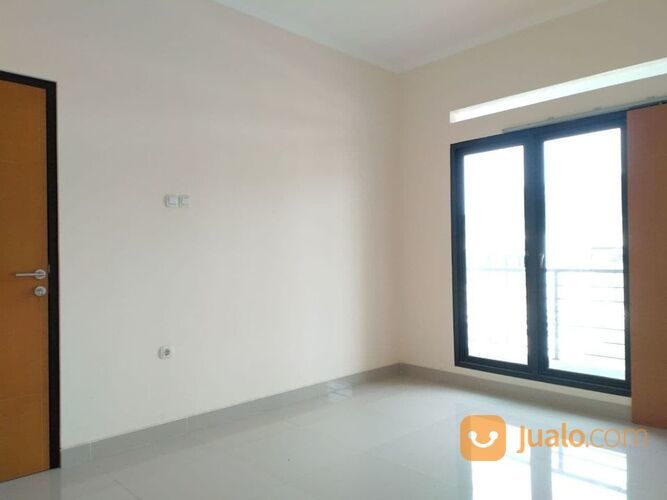 Rumah Di Kota Bandung Lingkungan Nyaman Dekat Banyak Fasilitas Umum