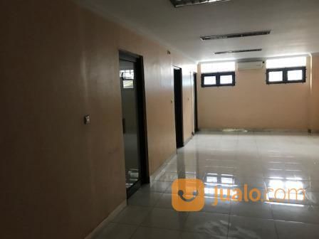 Gedung, Lokasi Matraman - 7785