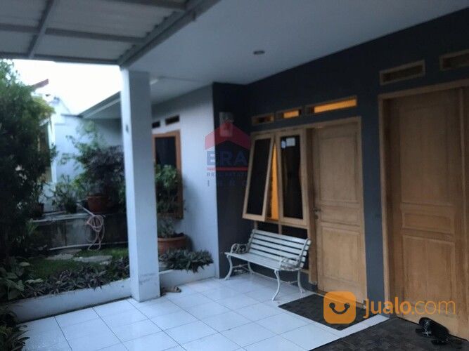 Rumah Kompleks Margahayu Raya Selatan, Pluto Selatan Soekarno Hatta