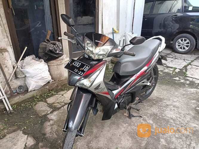 Honda Supra 2013 Hitam Terawat