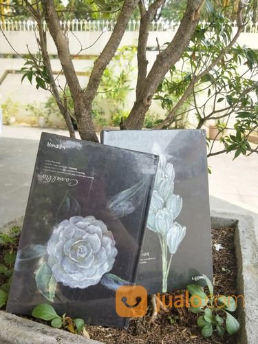 BUKU TULIS COVER TEBAL DENGAN KERTAS 2 TONE MOTIF BUNGA HITAM NOTEBOOK