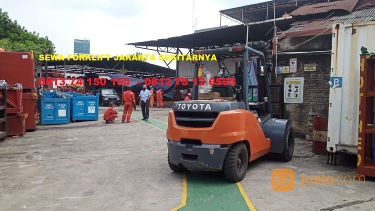 JATIASIH SEWA FORKLIFT 24 JAM 085283936565 BEKASI