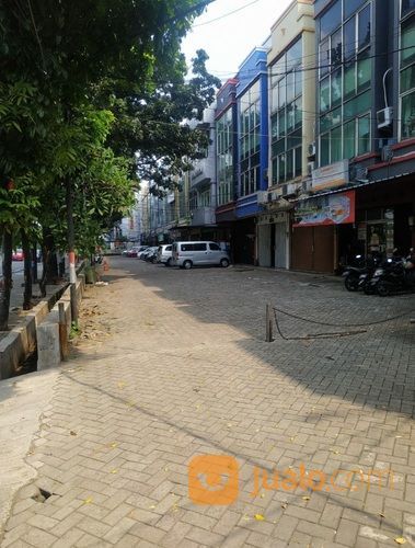 Ruko 3 Lantai Jl.Raya Rawa Bambu Pasar Minggu Jakarta Selatan Sangat Murah