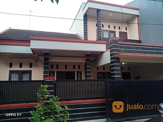 Rumah 2 Lantai Di Puri Kartika Depan Polda Banten