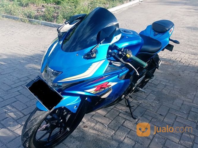 GSX R150 ISTIMEWA 2017 JARANG PAKAI PLAT H