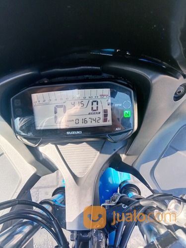 GSX R150 ISTIMEWA 2017 JARANG PAKAI PLAT H