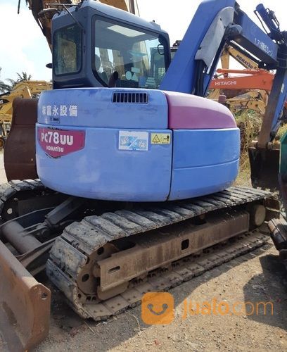 Alat Berat Excavator Komatsu Model PC78UU-6