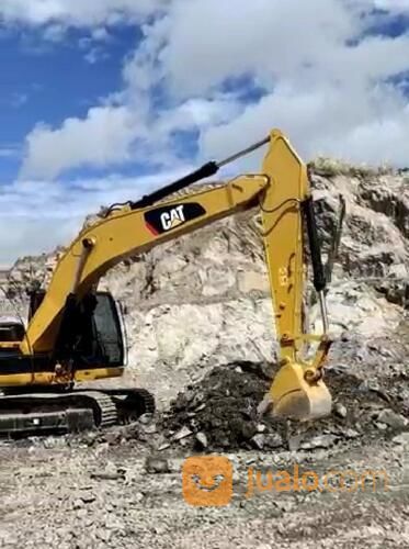 Excavator CAT 320D Seri II
