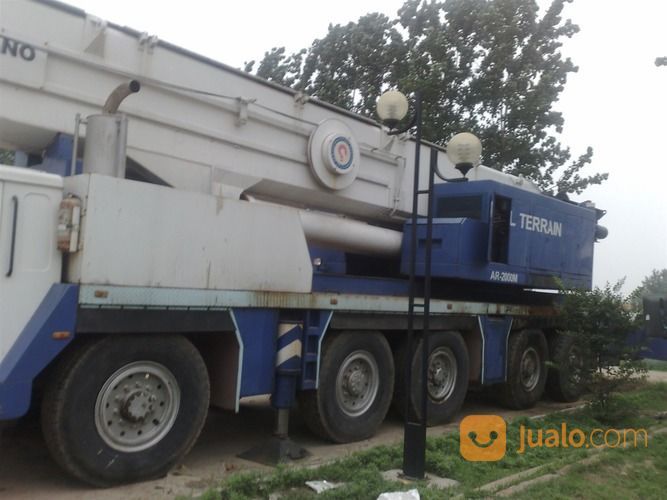 RENTAL MOBILE CRANE MEDAN