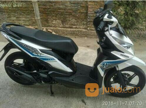 Motor Bekas Bandung Honda Beat Mulus Kinclong Standar Pabrikan Tahun 2018