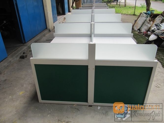 Meja Partisi Kantor 6 Orang