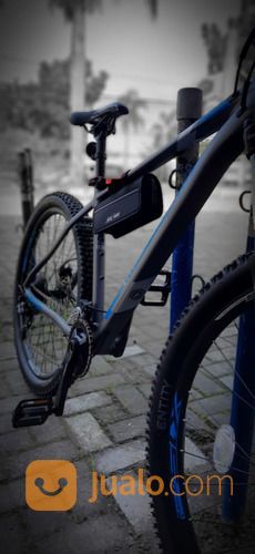 Sepeda MTB Polygon Xtrada 5, Original, Kondisi Mulus 98%, Jarang Dipakai