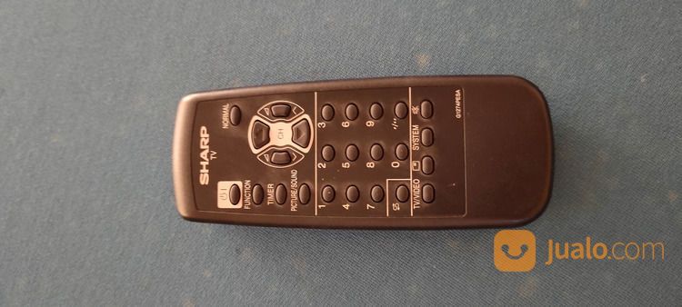 CRT TV / Televisi Tabung Kaca 20 Inch Sharp 20Q500