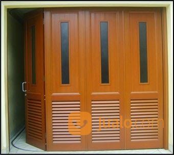 Harga Service Pintu Garasi Tikung Kayu