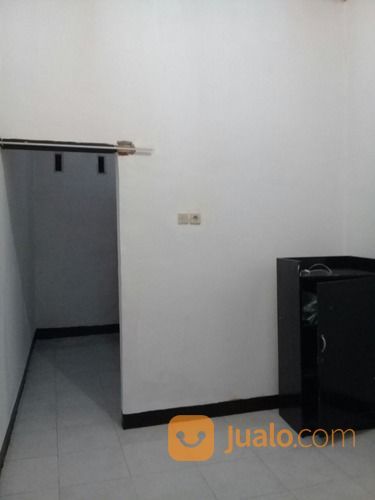 Kos-Kosan Di Pejarakan Dekat Udayana