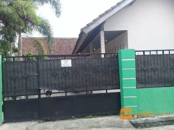 Kos-Kosan Di Pejarakan Dekat Udayana