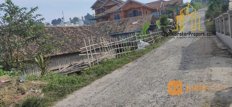 Tanah Matang Exs Budidaya Jamur Pinggir Jalan Desa Pari Cisarua Bandung Barat | DIANELSA