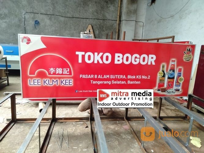 Papan Nama Toko Surabaya