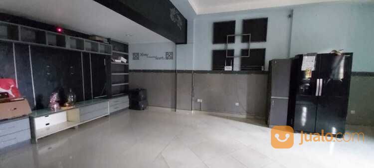 Rumah Di Gelong Baru Raya, Tomang, Jakarta Barat.