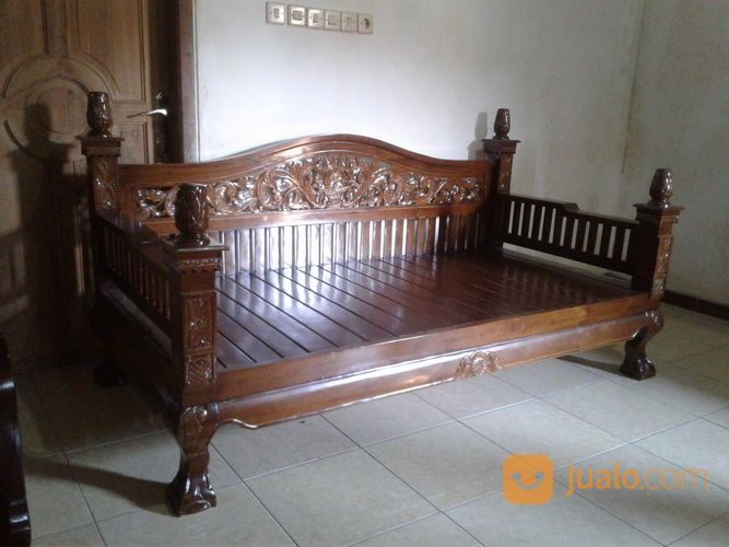 Bale Bsle Ukiran Nanas