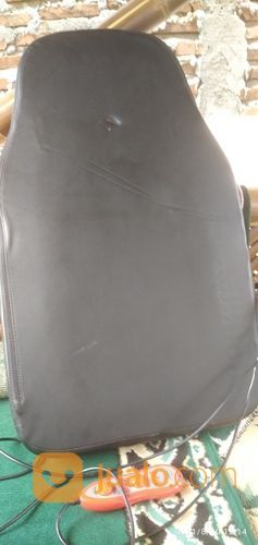 KURSI PIJAT KESEHATAN