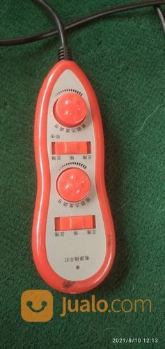 KURSI PIJAT KESEHATAN