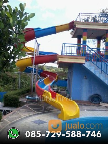 Produsen Perosotan Fiberglass Kolam Renang Terlengkap