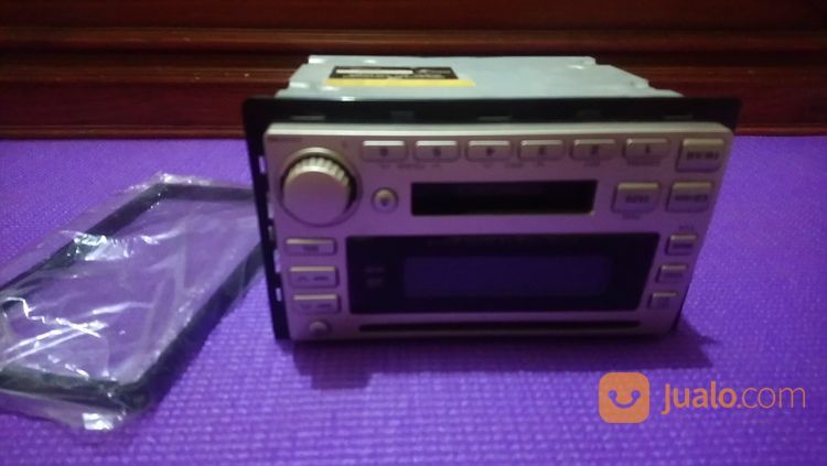 JVC D Din Cassette CD Radio Head Unit Classic