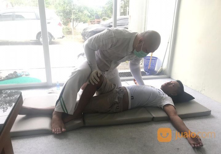 Chiropractic Surabaya Terapi Saraf Kejepit