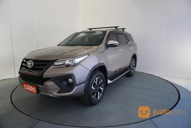 Toyota Fortuner 2.4 TRD 2018